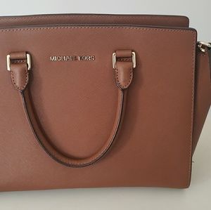 MK Selma Medium Saffiano Leather Crossbody Bag